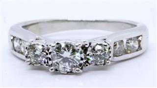 Zales Past Present Future 10K White Gold Round Diamond Engagement Ring Size 7.5